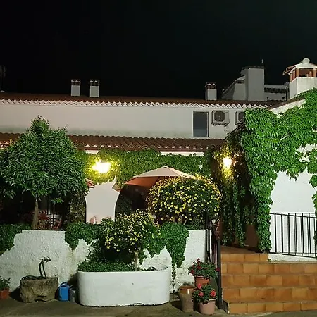 Casa Rural La Lozana * Navalvillar de Pela